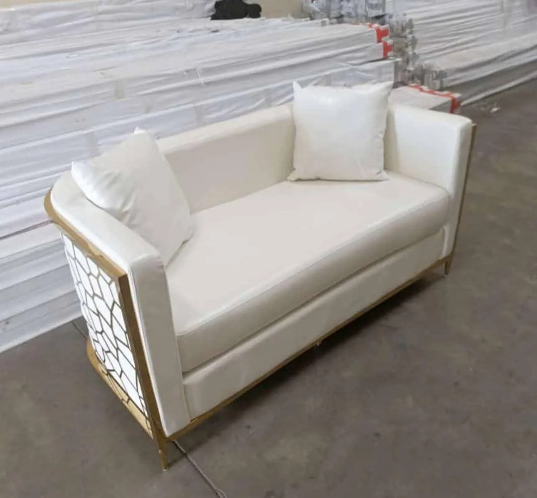 2 Sitter Lounge Chair